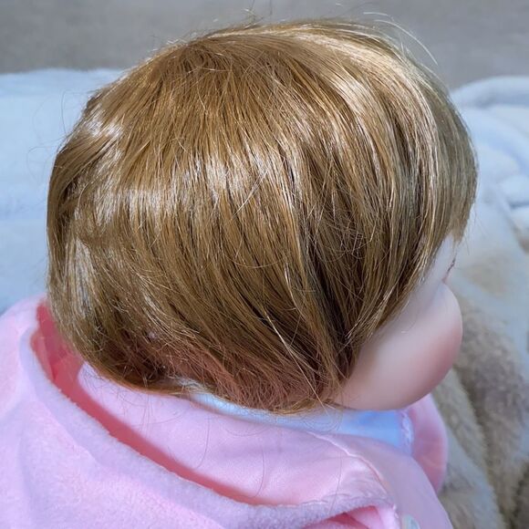 Reborn Style Baby Girl Doll with Pink Teddy Bear & Accessories NEW - Picture 5 of 10